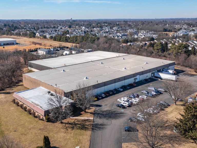 1907-Stout-Dr,-Warminster,-PA-18974-1—4×3